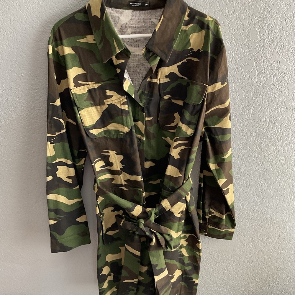 SHEIN Camouflage Long Sleeve Dress
